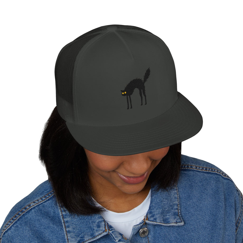 Black Cat Embroidered Trucker Cap – Vintage Spooky Hat