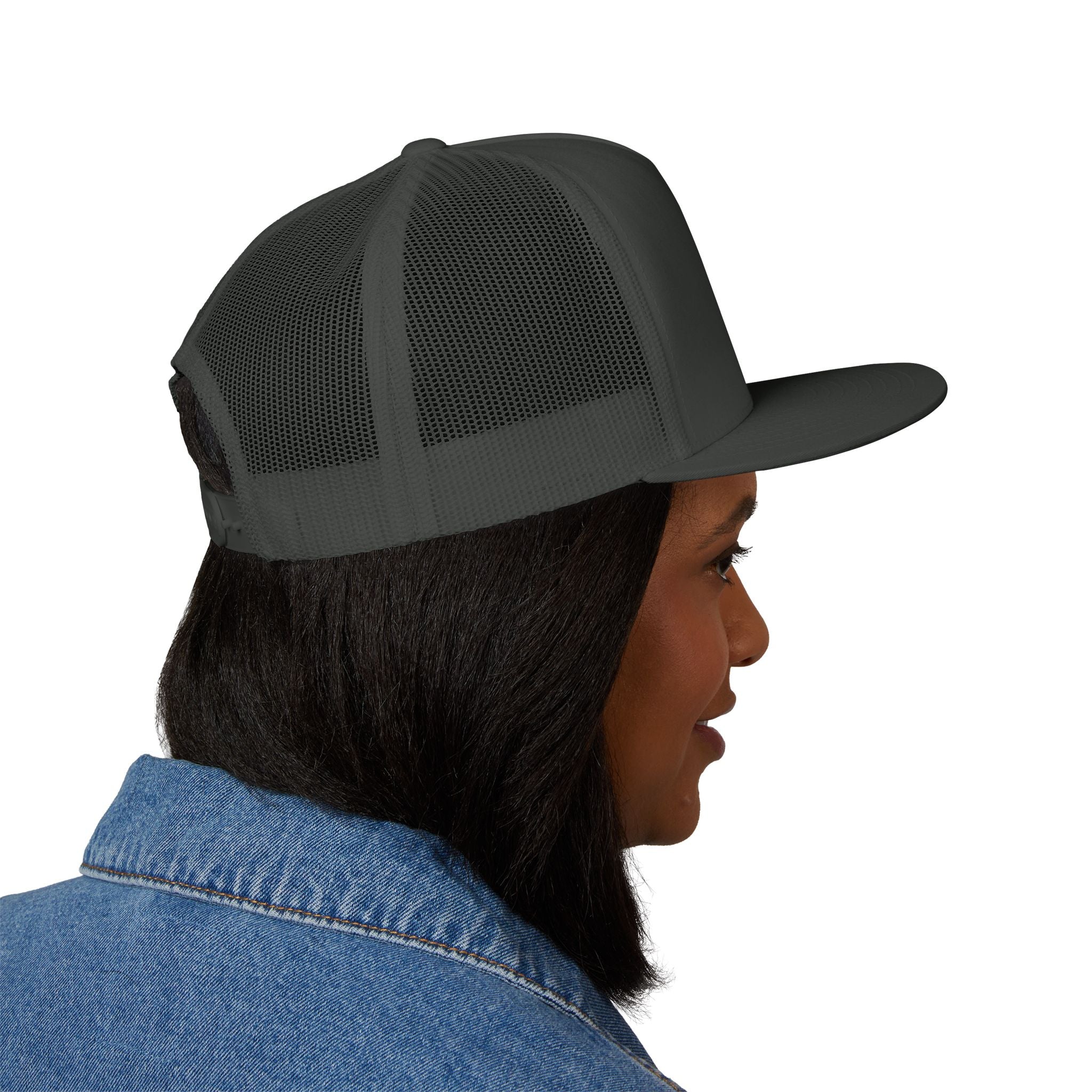 Black Cat Embroidered Trucker Cap – Vintage Spooky Hat