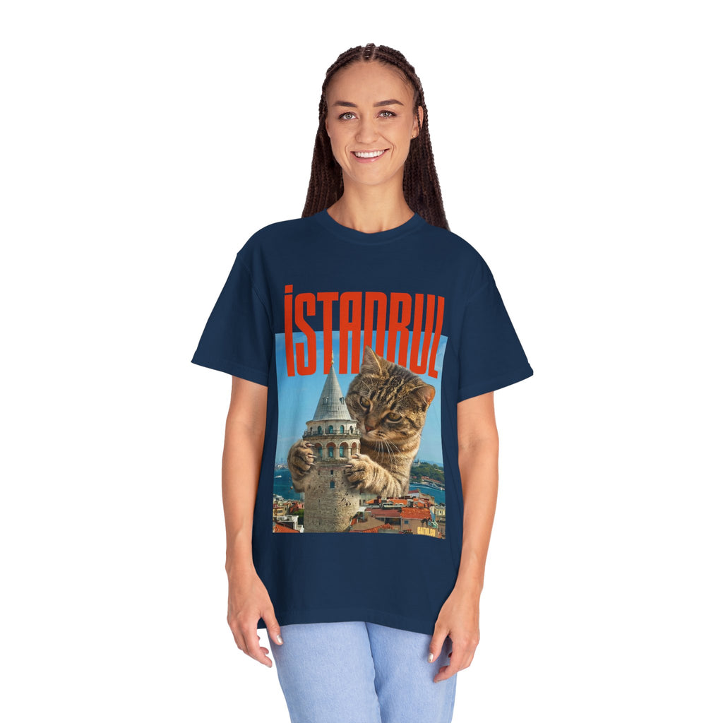 Istanbul Cat T-Shirt Unisex — Retro Travel Graphic Tee