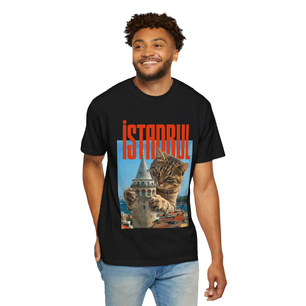 Istanbul Cat T-Shirt Unisex — Retro Travel Graphic Tee