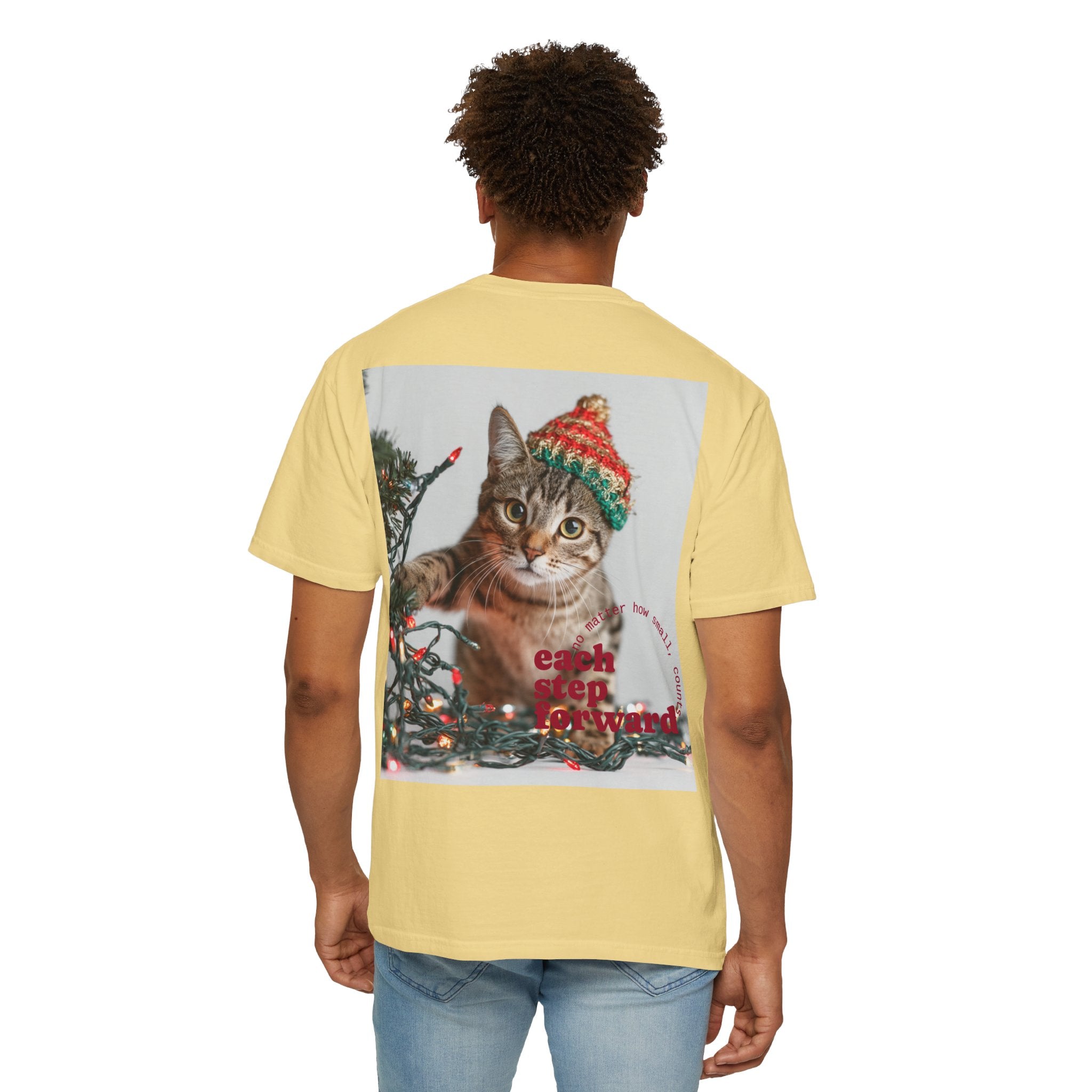 Tabby Cat in Knit Hat T-shirt | Christmas Kitty, Holiday Lights